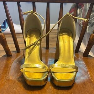 Elegant Gold Women's Heels